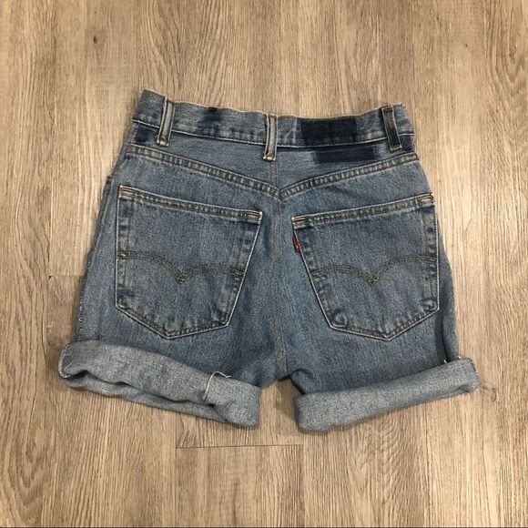 LEVI’S Upcycled Cutoff Jean Shorts Size S - Picture 4 of 5